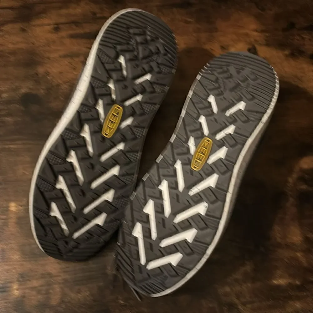 Keen Men's WK400 Walking Shoes Size 12 / brand new No Box